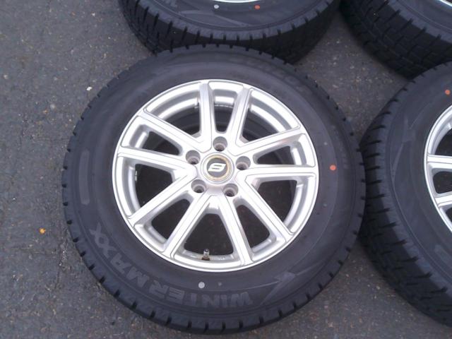 メーカー不明 ツイン5スポーク + DUNLOP WINTERMAXX WM02