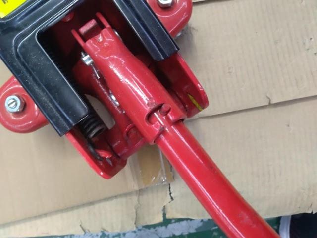 【WG】Autobacs 2tフロアジャッキ