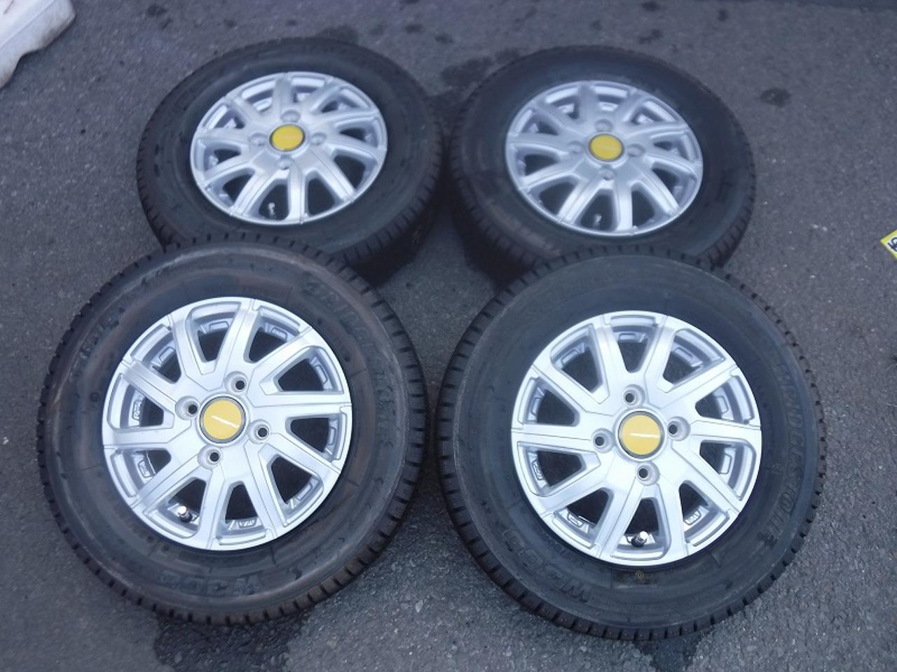 1 AIRBERG 10-spoke wheels + BRIDGESTONE W300