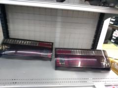 【左右セット】メーカー不明 LEDテール