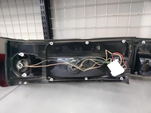 【左右セット】メーカー不明 LEDテール