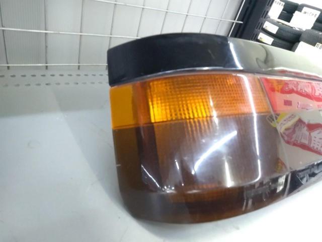 【左のみ】TOYOTA テールレンズ