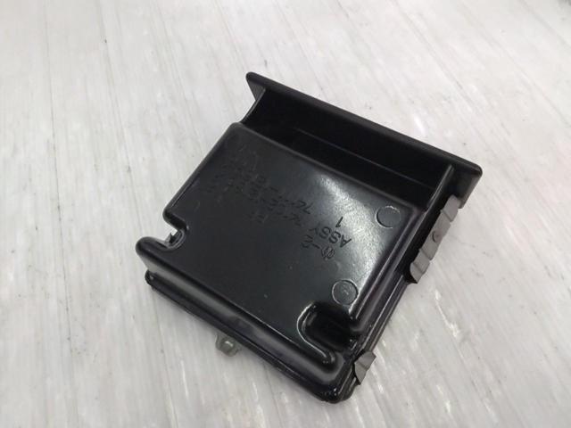 【トヨタ純正】灰皿