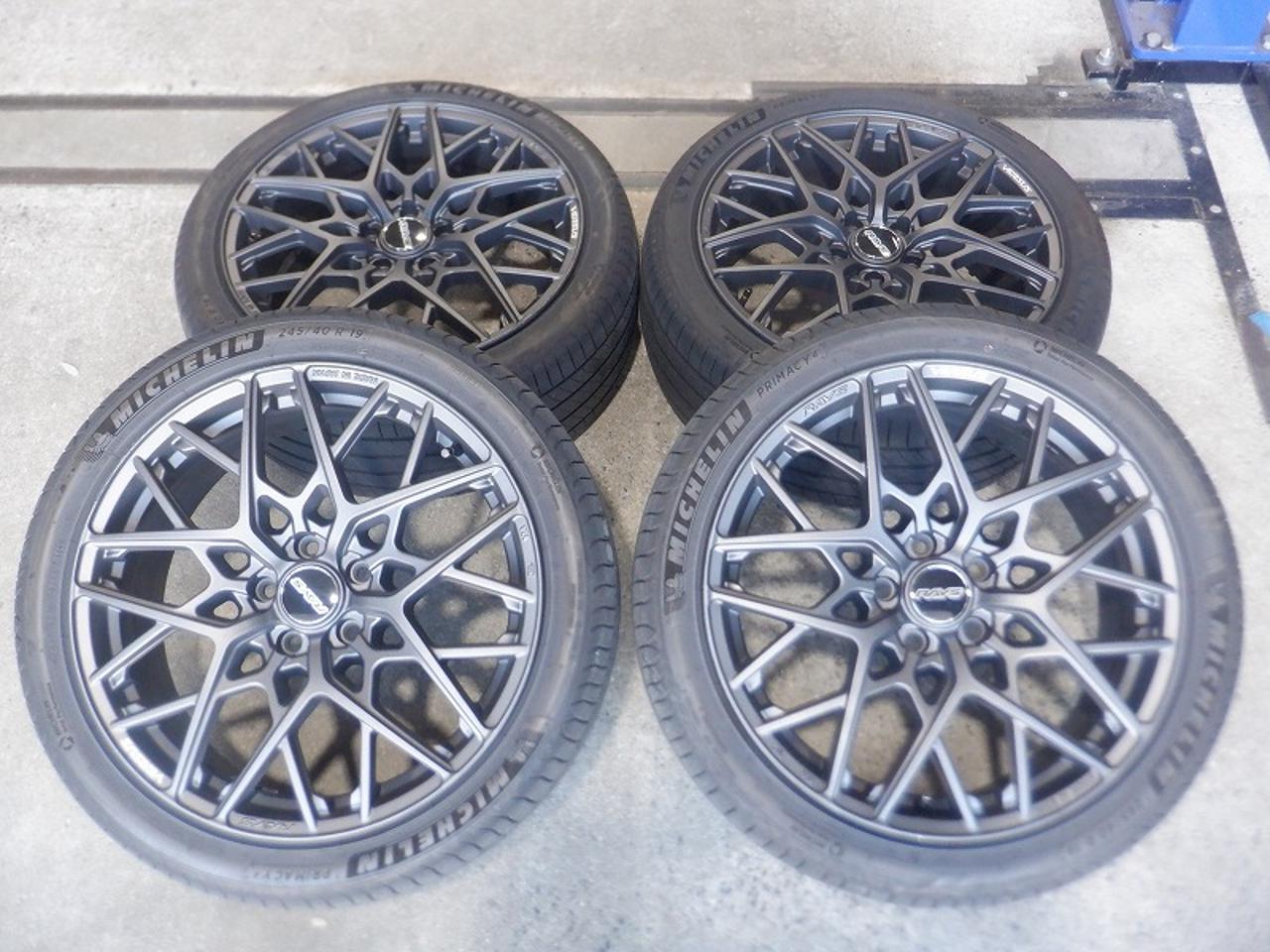 6RAYS VERSUS VV25M + MICHELIN PRIMACY 4