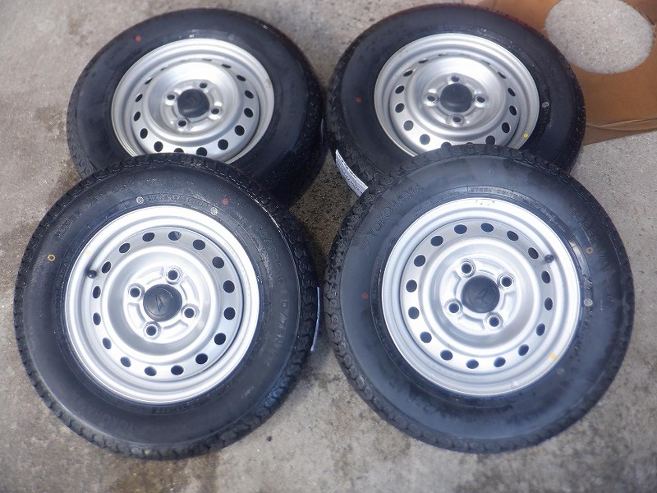 1 Daihatsu genuine Hijet Genuine steel wheel + YOKOHAMA SUPERVAN 356