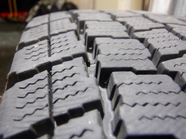 8FLEX DELF 6本スポーク+GOODYEAR(グッドイヤー)ICENAVI CARGO