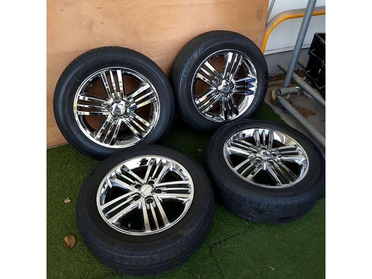 Wheels only, 4-set, genuine Nissan parts E51 Elgrand AUTECH Genuine wheels 6.5Jx17+45 114.3-5H]