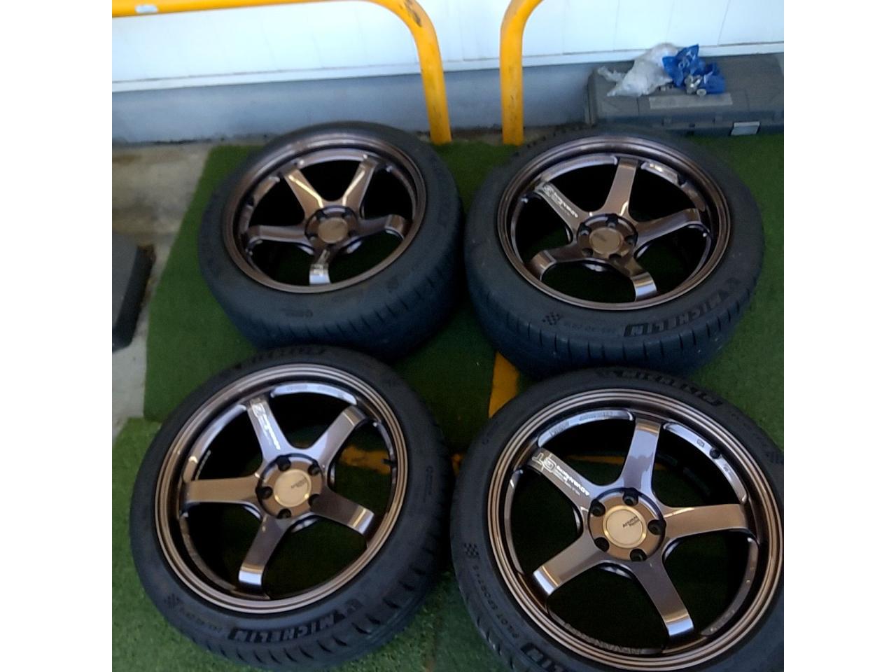 YOKOHAMA ADVAN Racing GT BEYOND+MICHELIN PILOT SPORT 4S *Front and rear different diameter type*