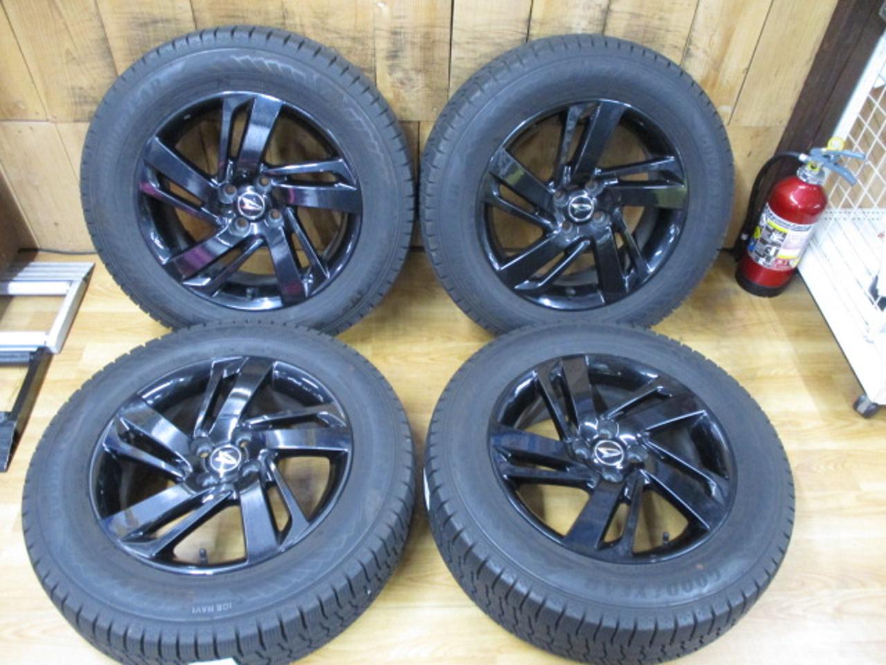 Daihatsu genuine Rocky Genuine option Black wheel + GOODYEAR ICE NAVI Eight