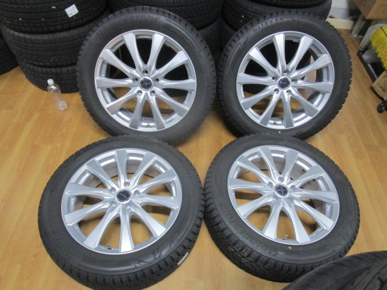 BRIDGESTONE GRADUAL TQ22W + BRIDGESTONE BLIZZAK DM-V3