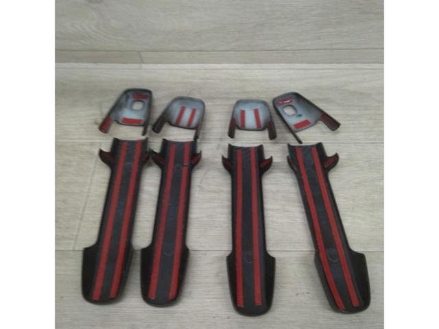 No Brand
Doorknob cover
1 vehicle set
Spaceia gear
I was using at the