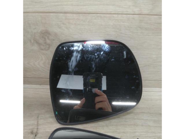 SUZUKI
Spaceia gear
Genuine
Door mirror
Right and left