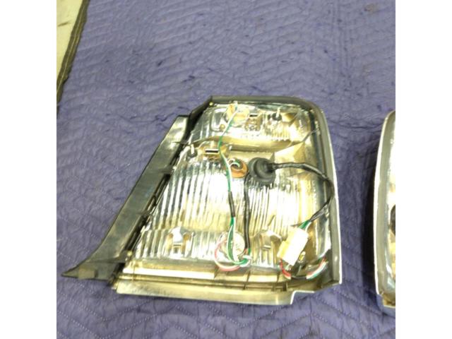 Toyota
Crown Majesta
17 system
Previous period
Genuine
tail lamp
Left side only
