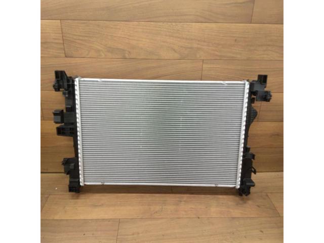 Jeep Compass
MP
M624
2017 ~
Radiator
(68273401AA) Radiator
(GR0345)