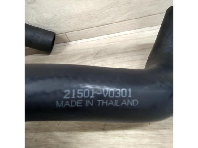 Cedric
430
L-type engine
Use
Radiator hose
(Upper + Lower)