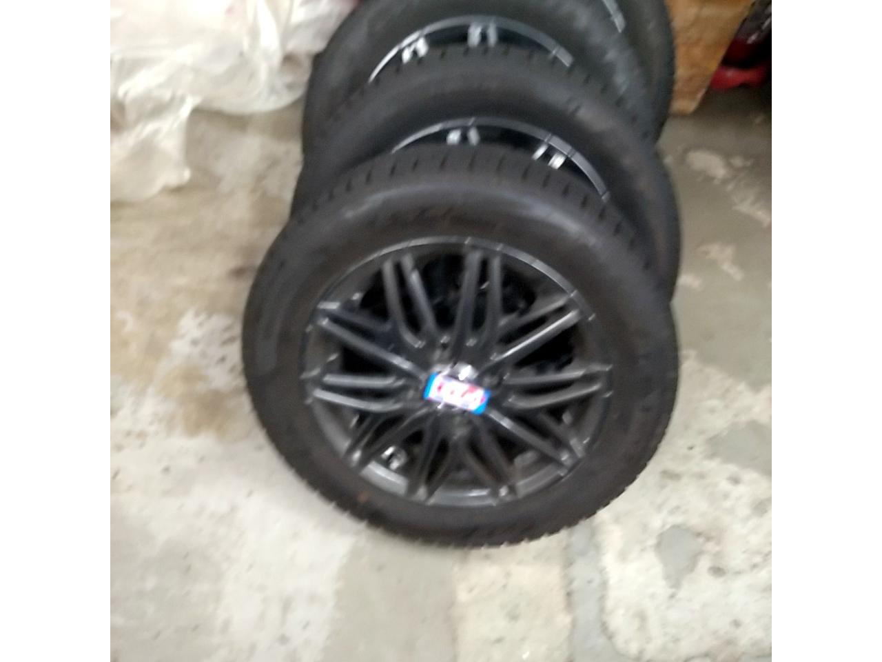 1 TOPY SIBILLA NEXT W45 + BRIDGESTONE BLIZZAK VRX2