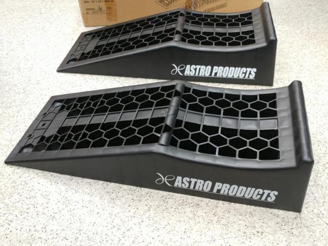 【WG】ASTRO PRODUCTS プラスチックカーランプ PR488