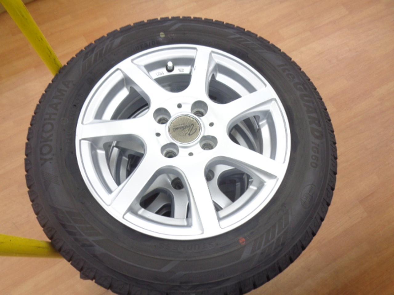 weds 7-spoke + YOKOHAMA iceGUARD iG60