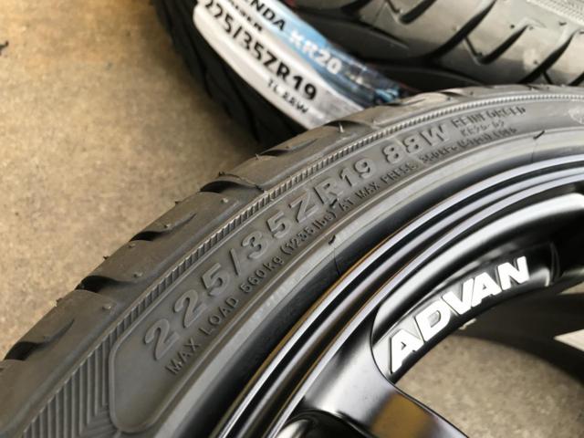 YOKOHAMA ADVAN Racing RS2  + KENDA KR20 225/35R19 88W