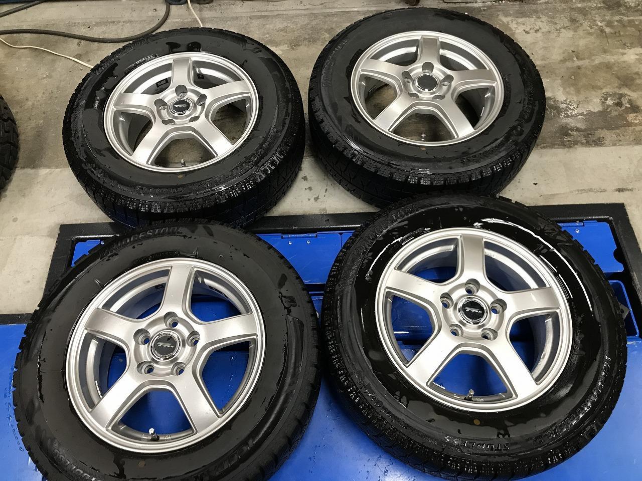 BRIDGESTONE TOPRUN R5 + BRIDGESTONE ICEPARTNER 2 205 / 65R15 94Q