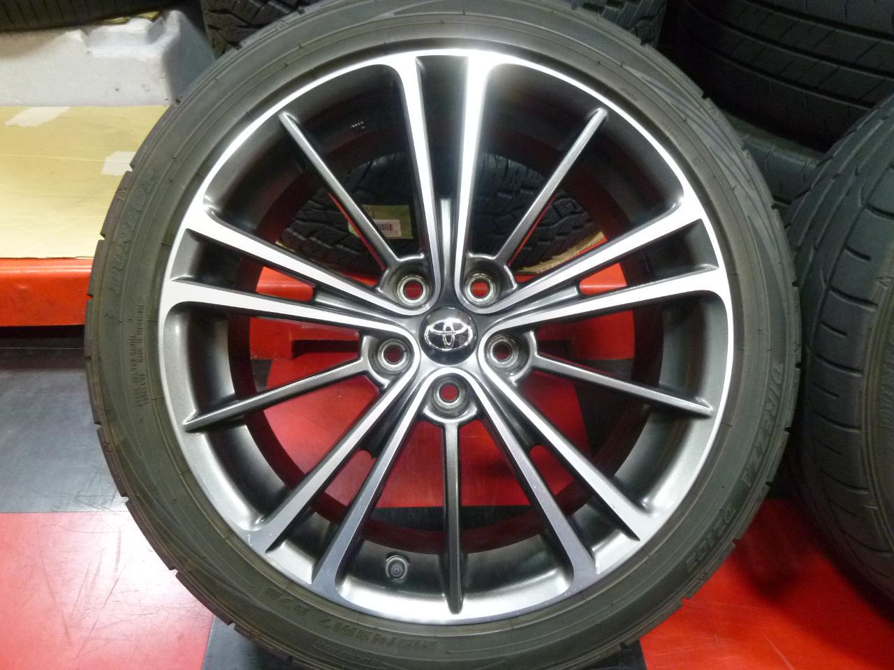 Toyota genuine ZN6 86 GT-Limited Previous period Pure aluminum + DUNLOP DIREZZA DZ102