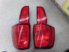 Lincoln
Navigator genuine
Tail lens