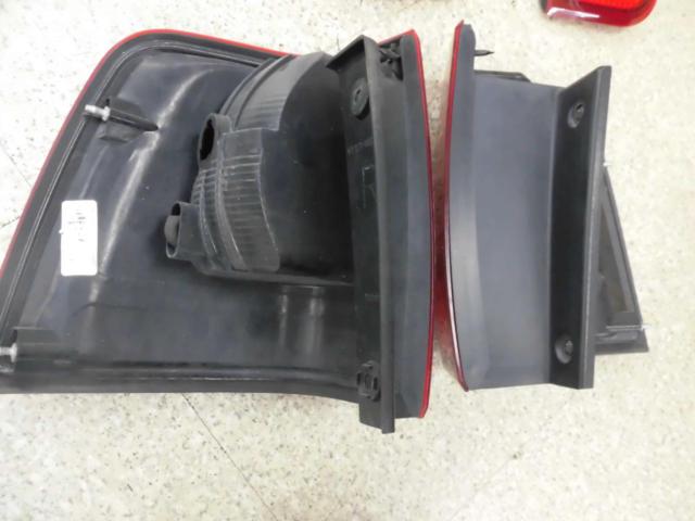 Lincoln
Navigator genuine
Tail lens
