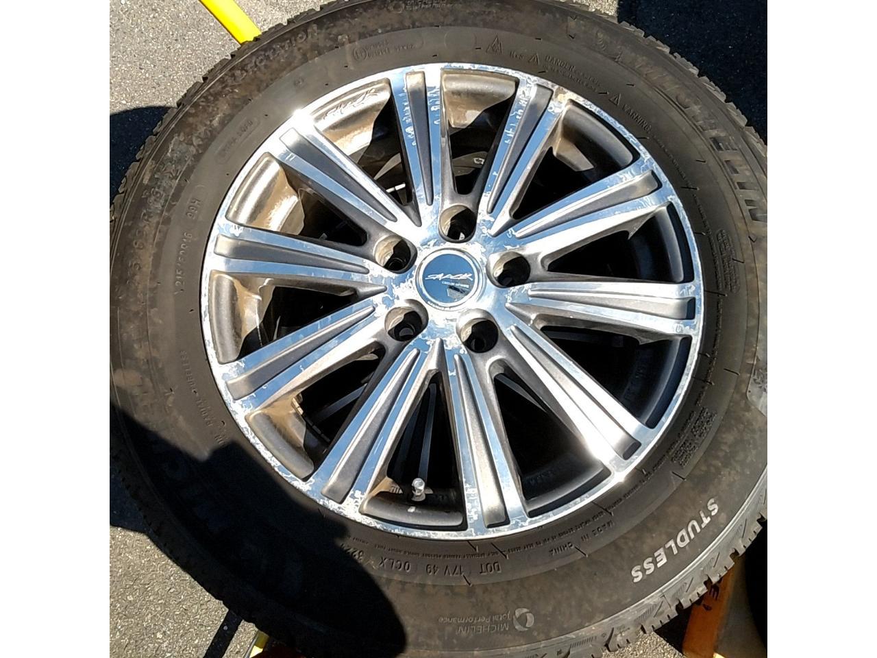 KYOHO SMACK 10-spoke 16 inches Four + MICHELIN X-ICE SNOW 215 / 60R16 Made in 2024 Four