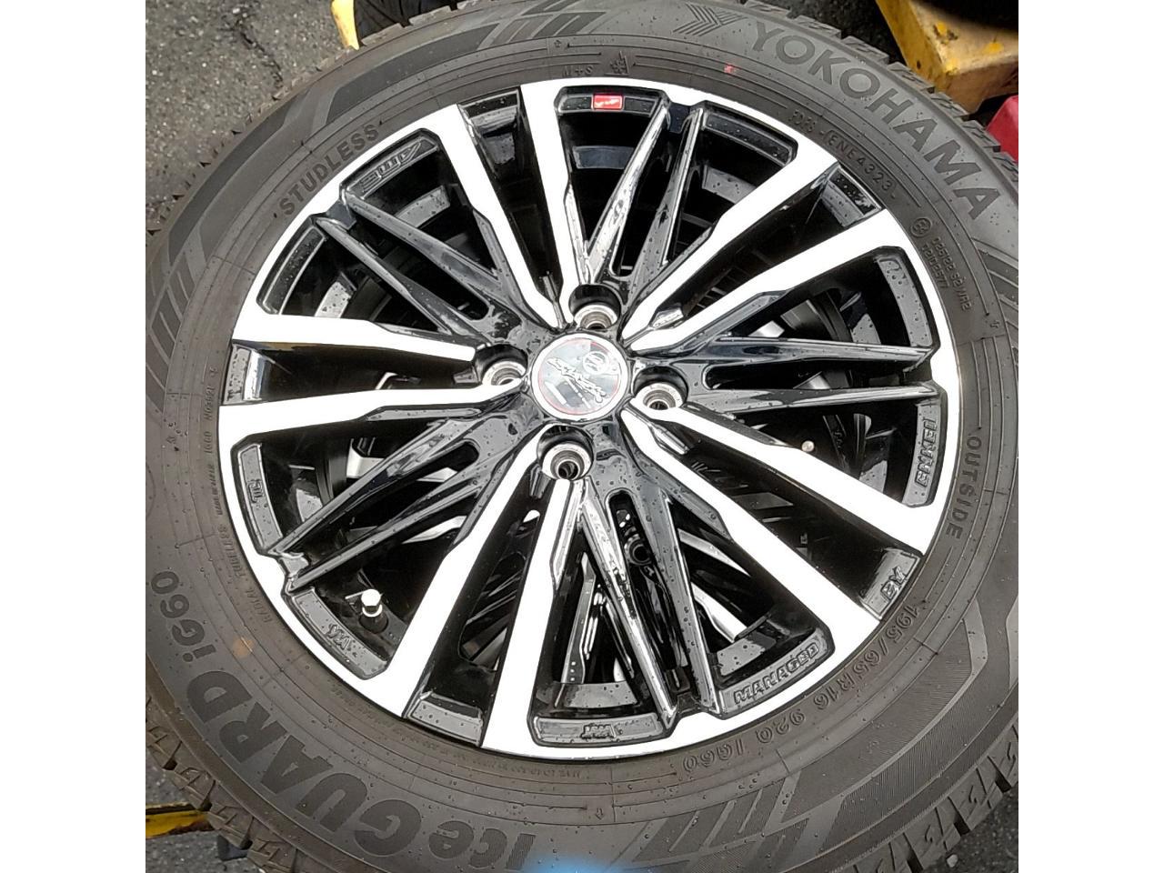 KYOHO SMACK CREST 16 inches Four + YOKOHAMA iceGUARD iG60 195 / 65R16 Made in 2023 Four