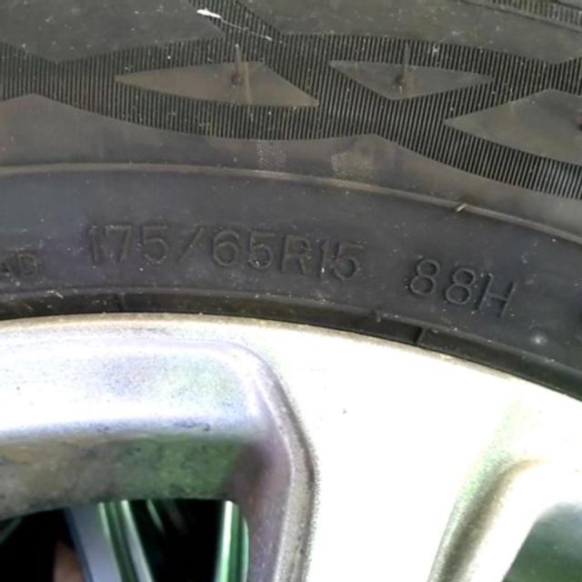 ARREEST 2×5本スポーク+DUNLOP SYNCHRO WEATHER 175/65R15 2024年製 4本セット