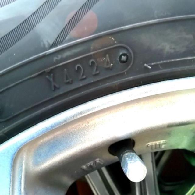 ARREEST 2×5本スポーク+DUNLOP SYNCHRO WEATHER 175/65R15 2024年製 4本セット