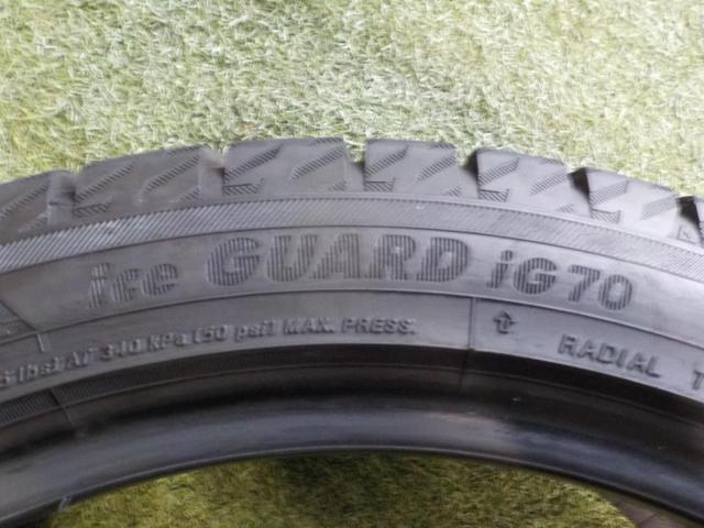 YOKOHAMA iceGUARD iG70