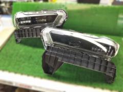 ホンダ純正 WR-V DG5 純正 LED ヘッドライト 左右セット
