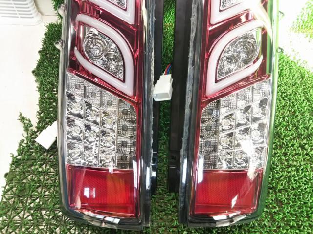 【メーカー不明】リーフ フルLEDテールランプ