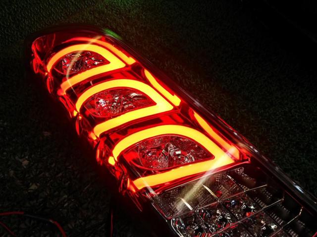 【メーカー不明】リーフ フルLEDテールランプ