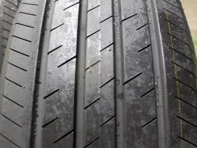 GOODYEAR Efficient Grip  Performance SUV 235/60R18
