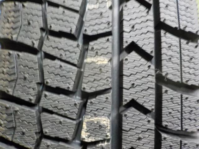S 15インチホイール + DUNLOP WINTERMAXX WM02