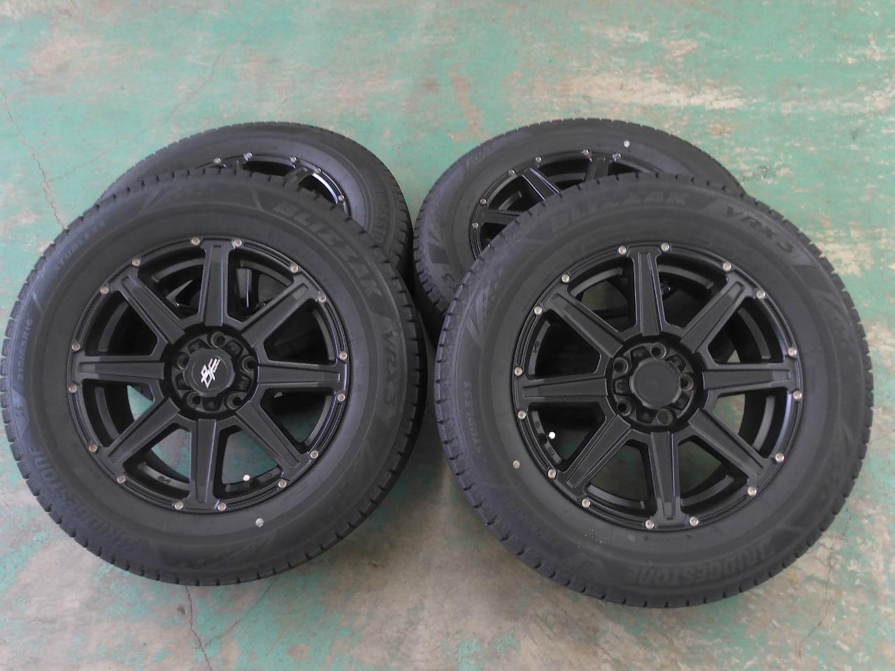Black Force BF-8 + BRIDGESTONE VRX3