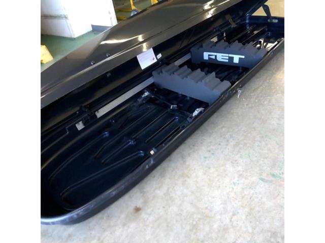 NI2610-9007 【THULE】ルーフBOX