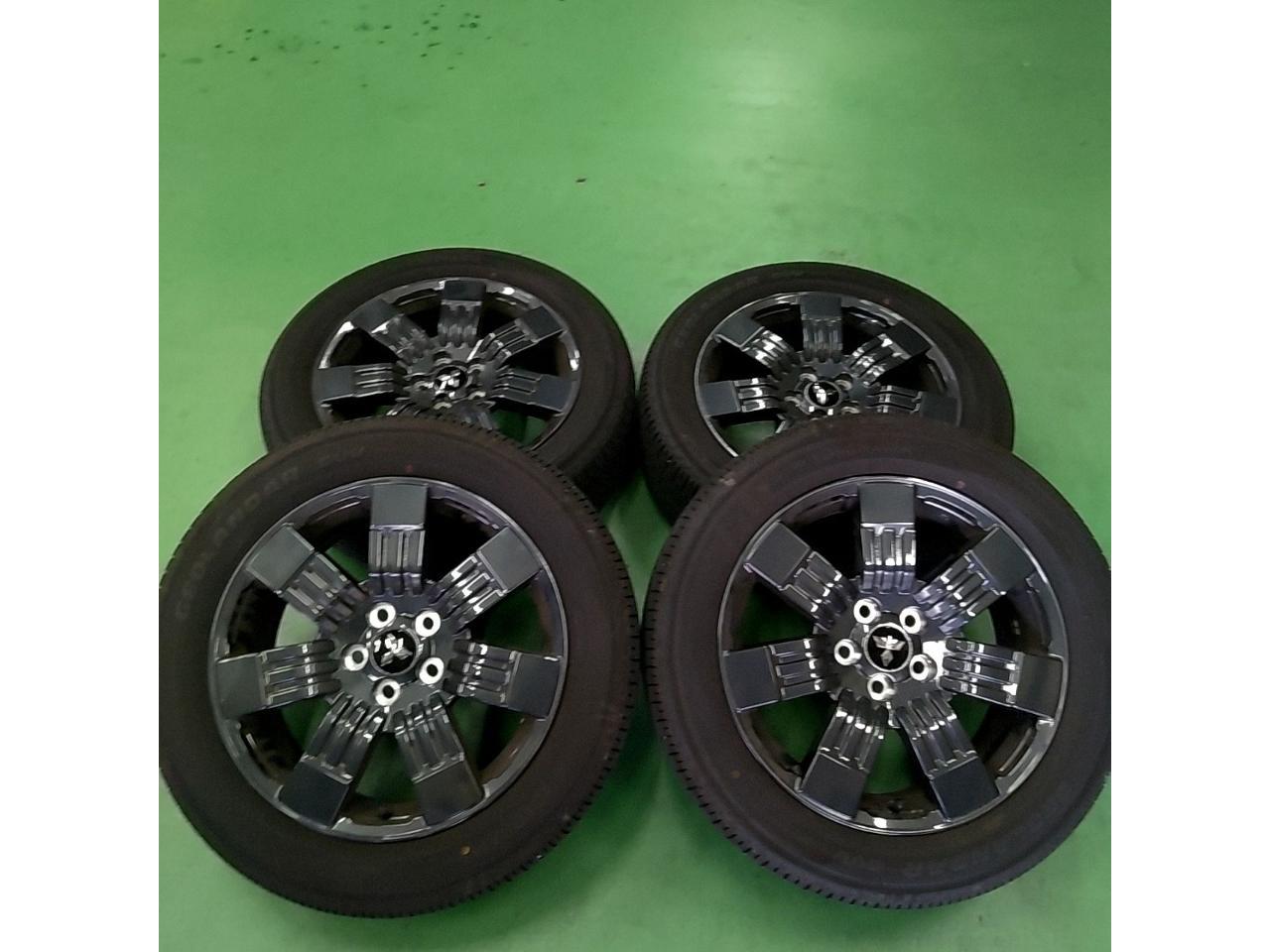Mitsubishi Delica D: 5 G grade genuine wheel + YOKOHAMA GEOLANDAR SUV G055