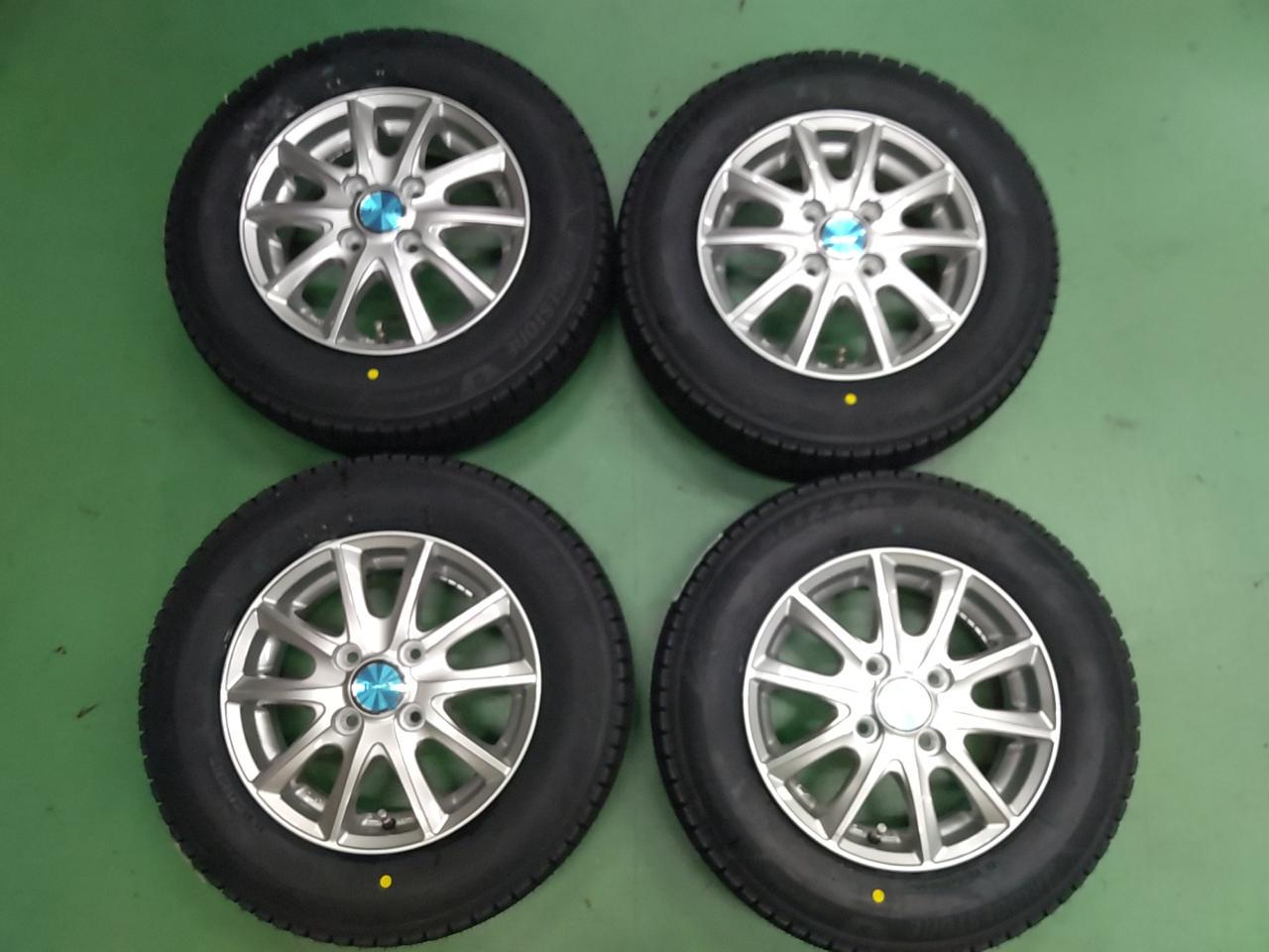 BRIDGESTONE LANX + BRIDGESTONE BLIZZAK VRX3