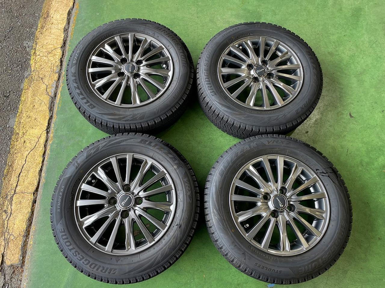 Recommended models: Aqua/Vitz/Fit TOPYSIBILLA NEXT W45 + BRIDGESTONE BLIZZAK VRX2 175 / 65R14