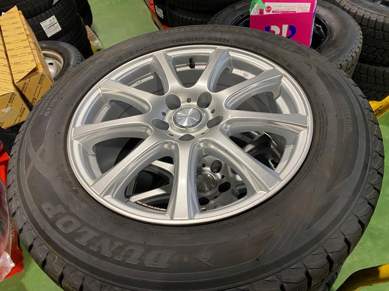 Recommended models: Harrier/RAV4 DUNLOP DUFACT DS9 + DUNLOP WINTERMAXX SJ8 + 225 / 65R17