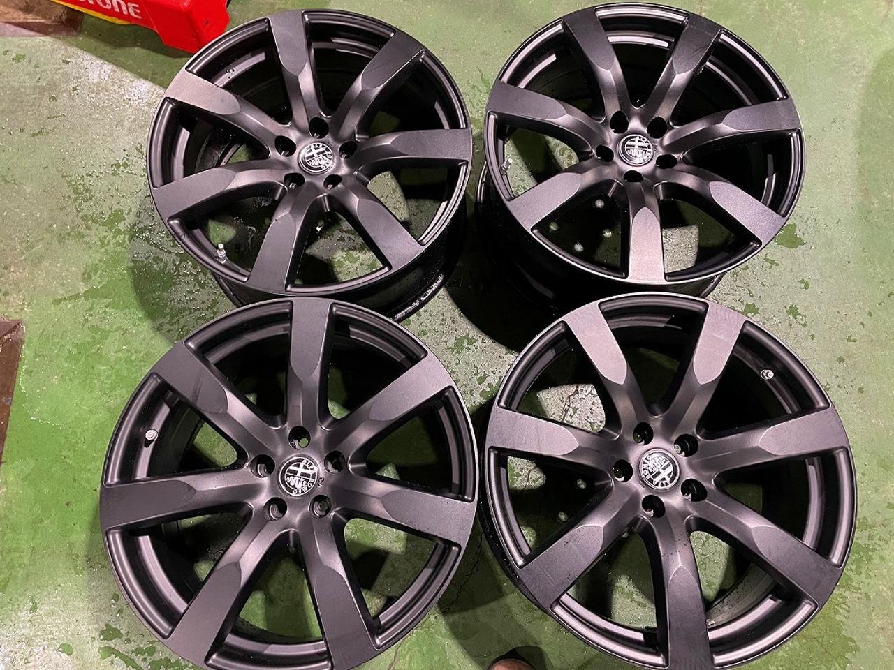 Nissan genuine GTR GT-R R35 Previous period Original aluminum wheel Front size, 4-piece set Repainted in matte black? Diverted to!