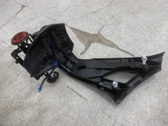 SUZUKI GSX-S1000S KATANA(GT79B) 純正リアフェンダー