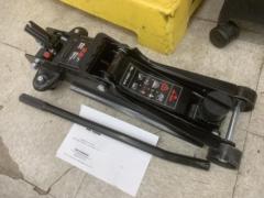 Hill
Stone (Hillstone)
Garage jack
2.5 tons