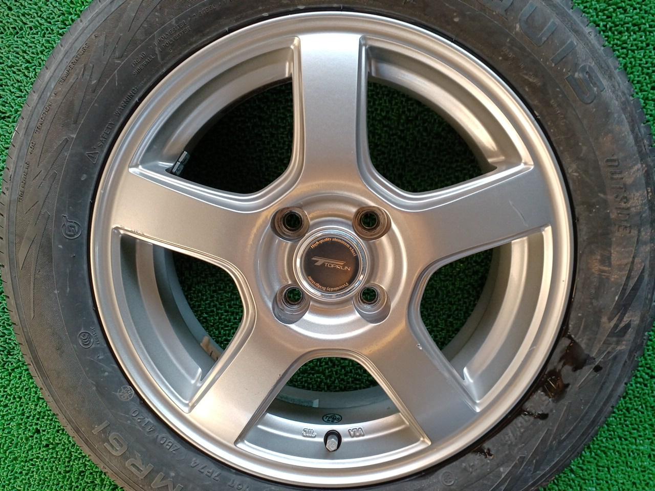 BRIDGESTONE TOPRUN R5 + MARQUIS CST MR61