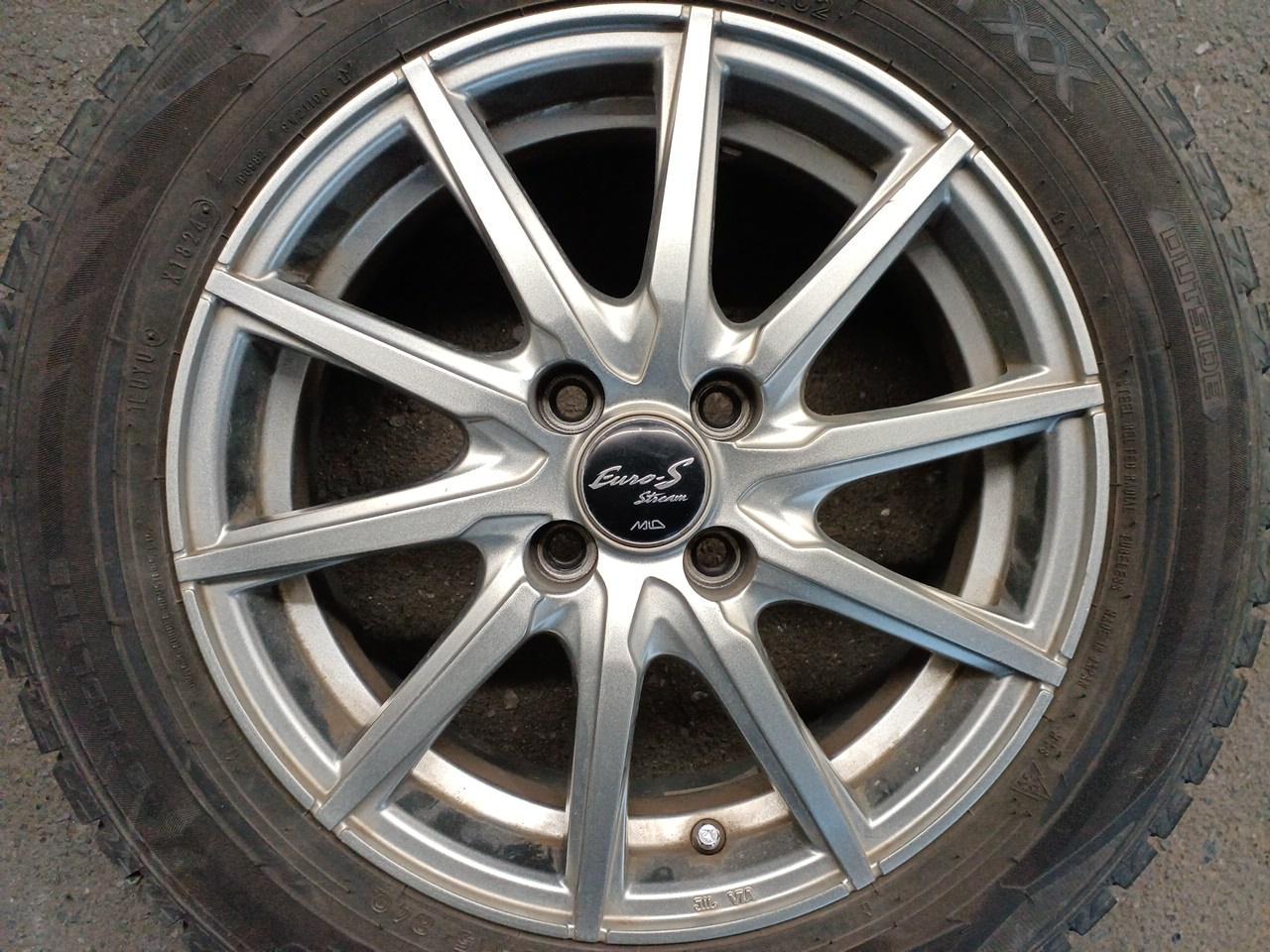 MARUKA SERVICE MANARAY SPORT EuroStream BV 25 + DUNLOP WINTERMAXX WM02