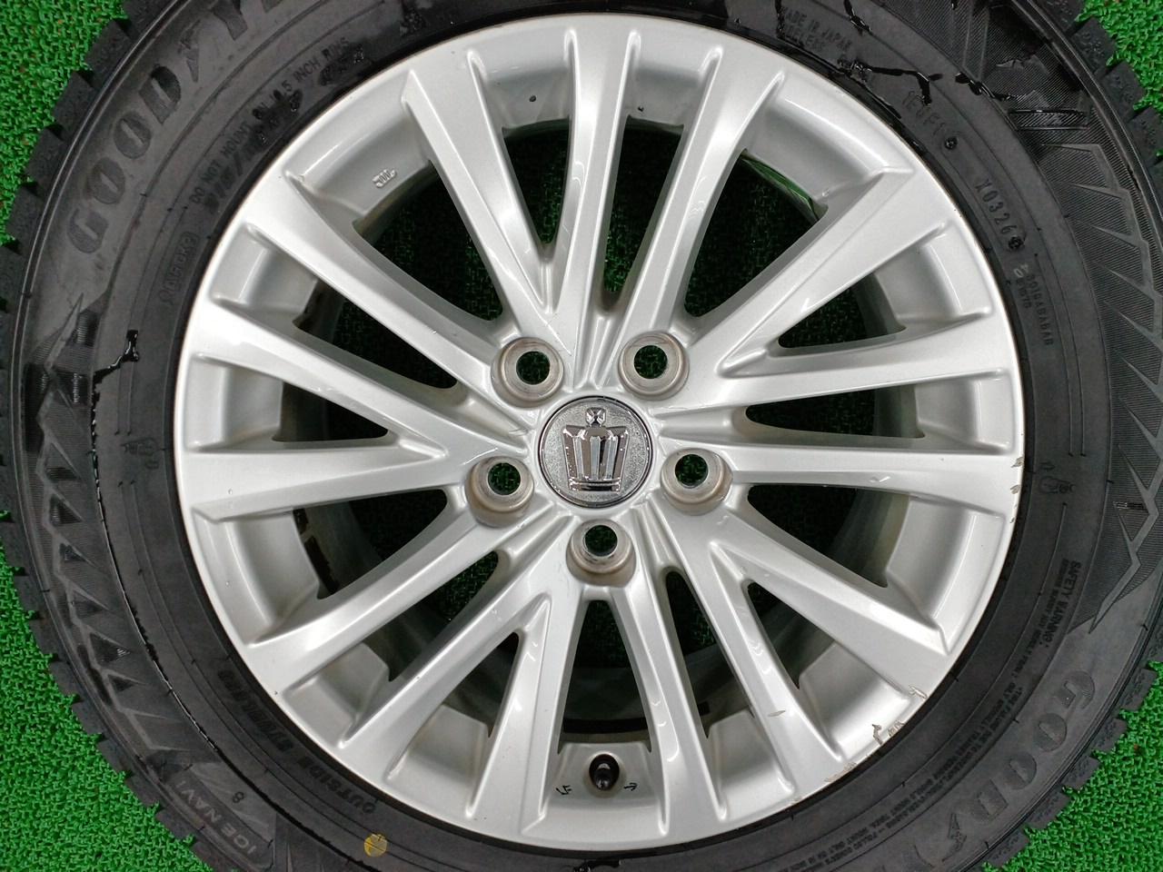 TOYOTA 210 Crown Royal late genuine wheel + GOODYEAR ICE NAVI8