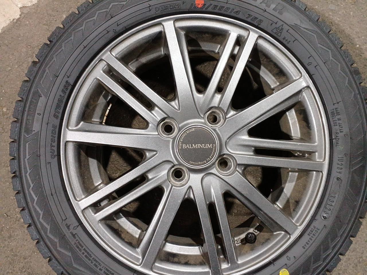 BRIDGESTONE BALMINUM BR10 + GOODYEAR ICE NAVI8
